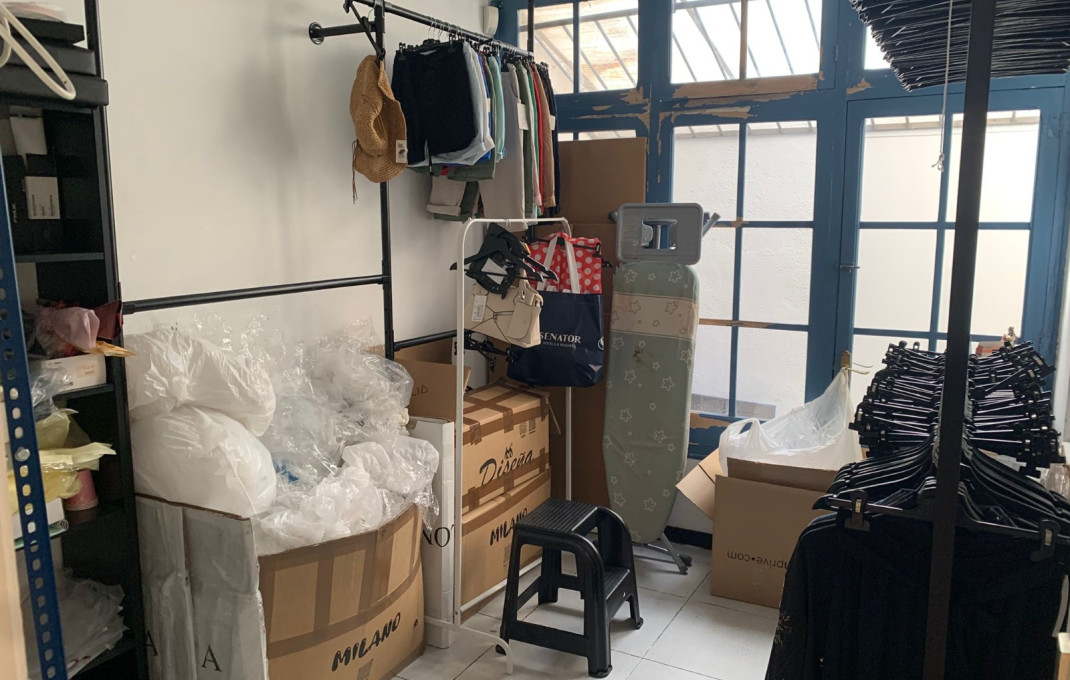 Traspaso - Tiendas -
Barcelona - Sant Adriá Del Besos