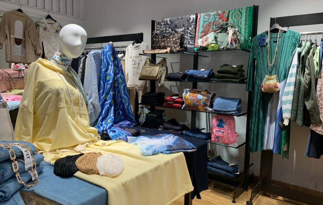 Traspaso - Tiendas -
Barcelona - Sant Adriá Del Besos