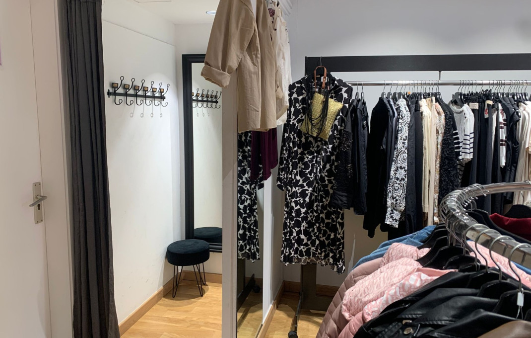 Traspaso - Tiendas -
Barcelona - Sant Adriá Del Besos