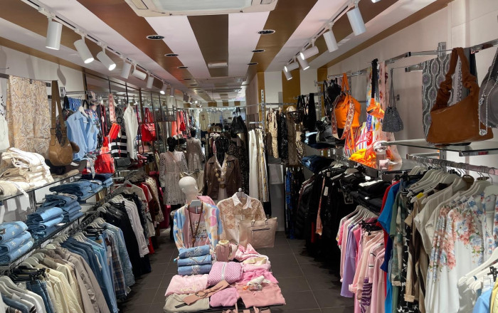 Traspaso - Tiendas -
Barcelona - Sant Adriá Del Besos