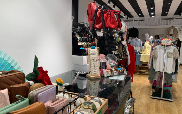 Traspaso - Tiendas -
Santa Coloma de Gramenet