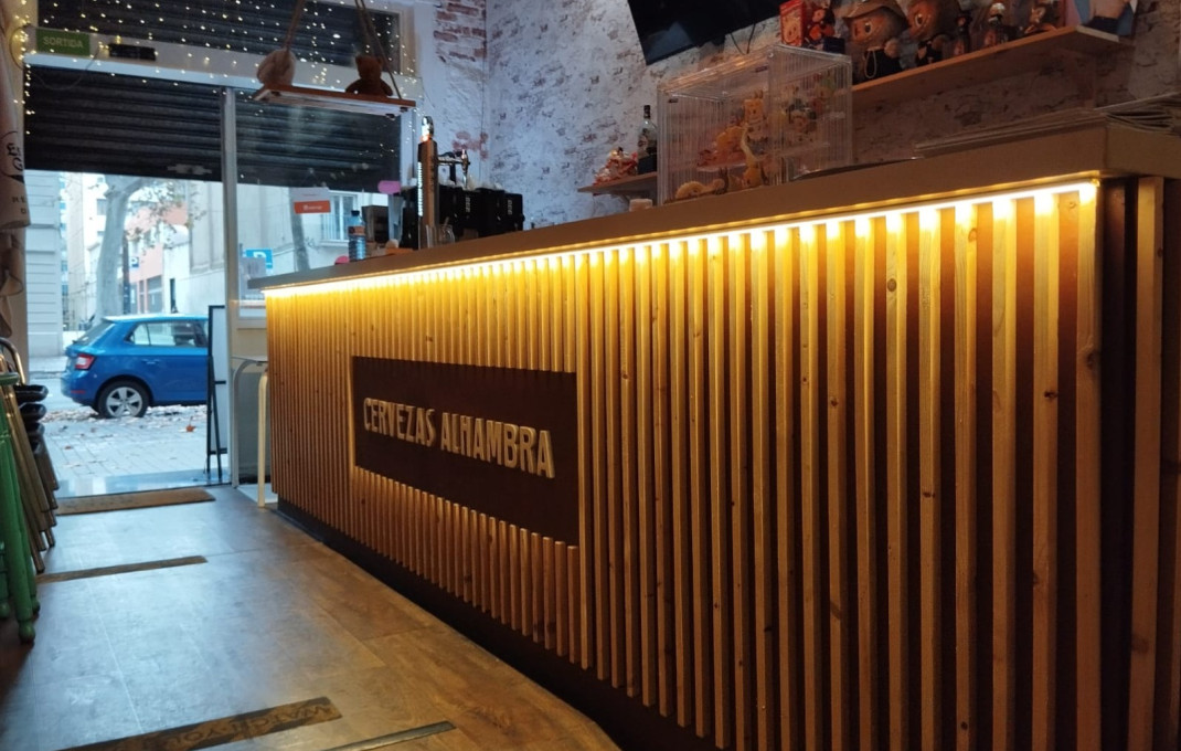 Transfert - Bar Restaurante -
Barcelona - Sant Antoni