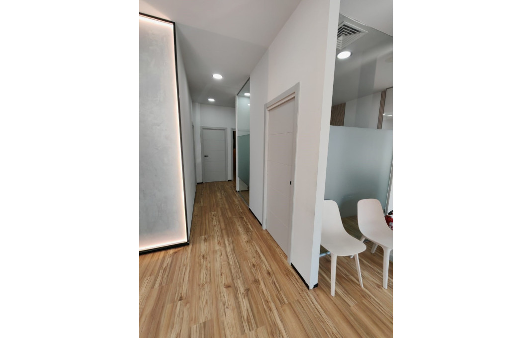 Transfer - Clinica -
Sant Cugat del Vall&egrave;s