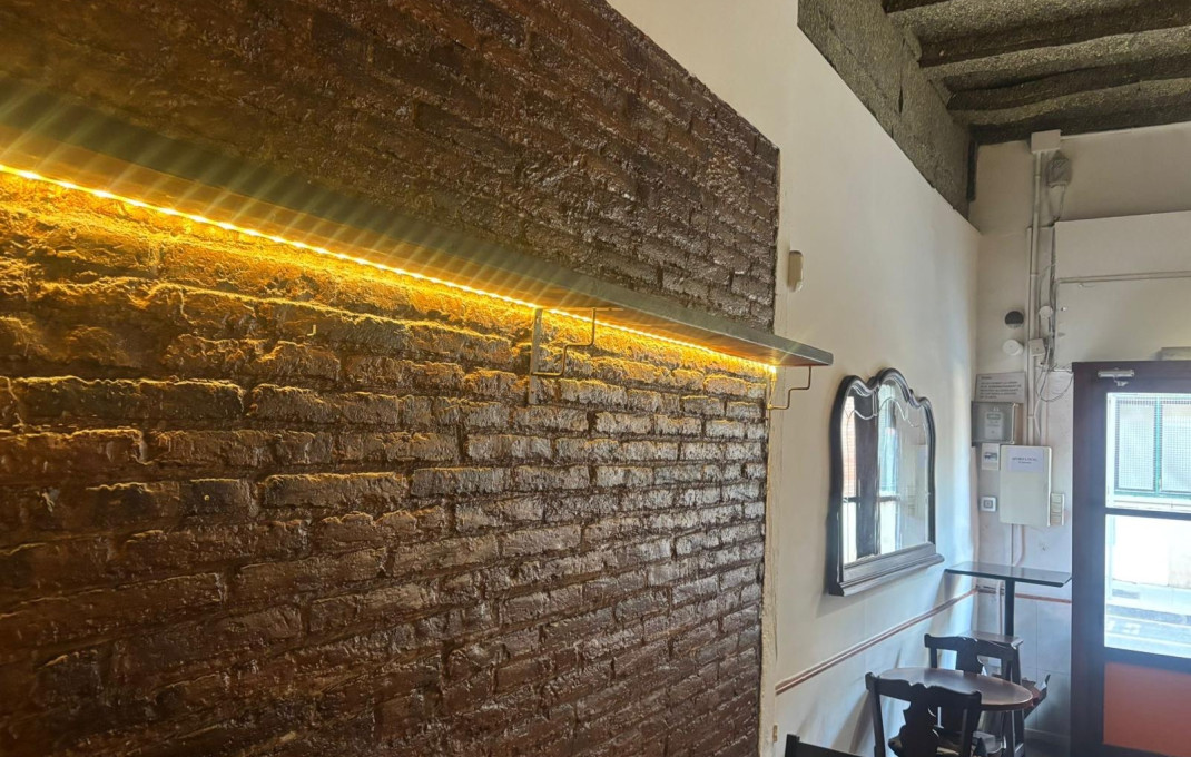 Traspaso - Bar Restaurante -
Barcelona - Sants