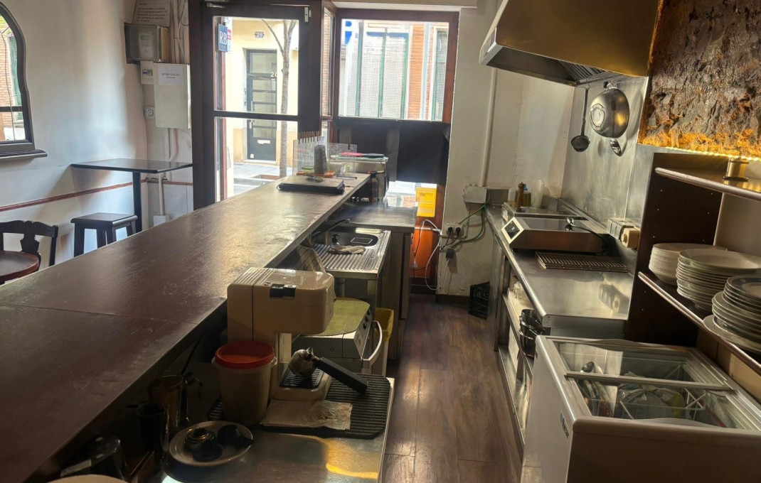 Traspaso - Bar Restaurante -
Barcelona - Sants