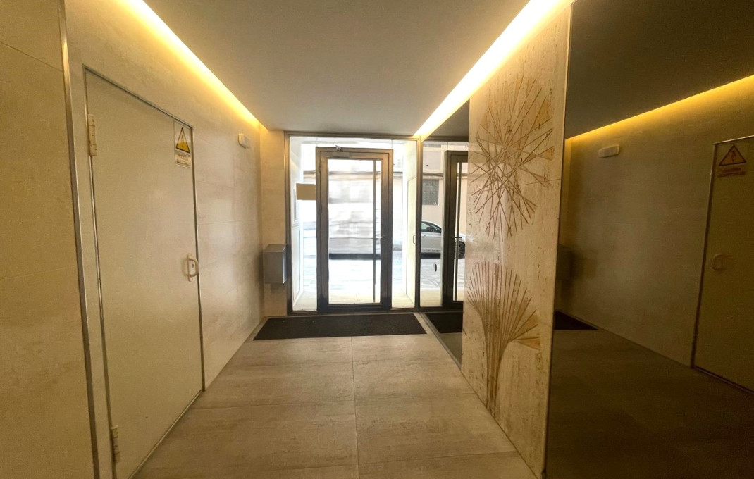 Venta - Piso -
Barcelona - Eixample Izquierdo