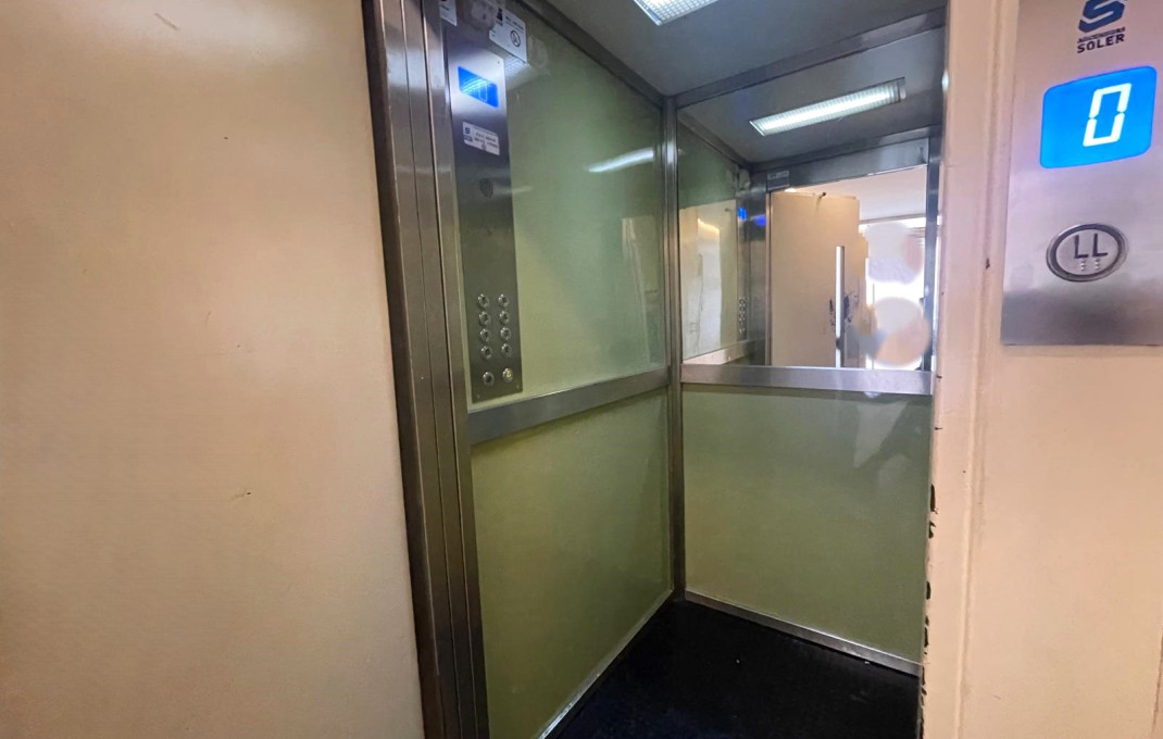 Venta - Piso -
Barcelona - Eixample Izquierdo