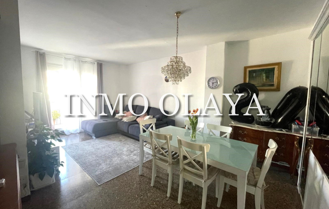 Venta - Piso -
Barcelona - Eixample Izquierdo