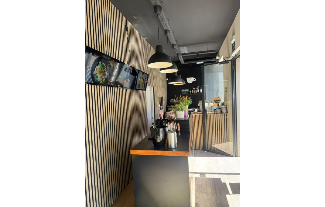 Traspaso - Bar Restaurante -
Barcelona - Eixample