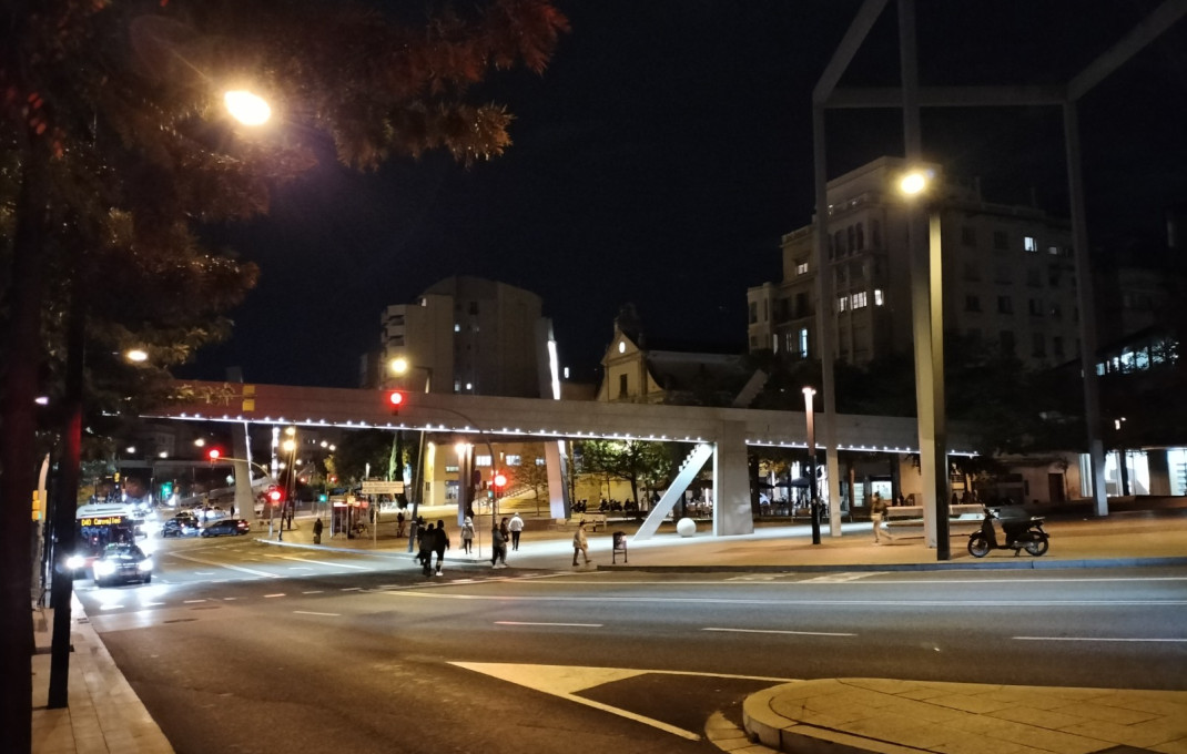Traspaso - Restaurante -
Barcelona - Gràcia
