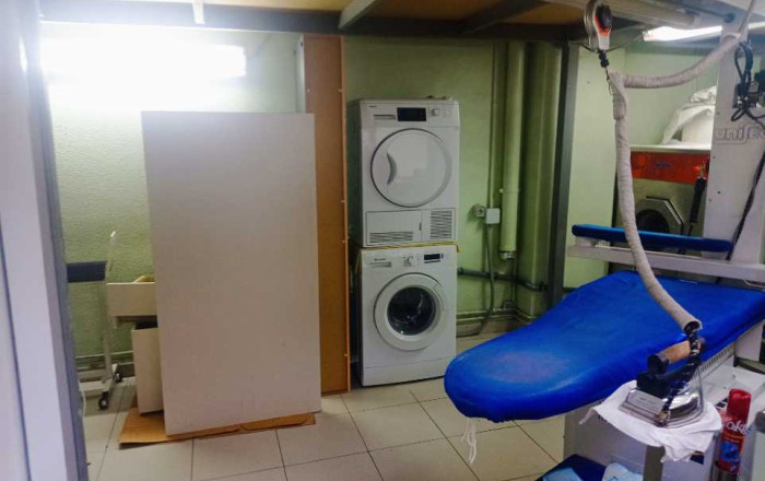 Venta - Tiendas -
Sabadell