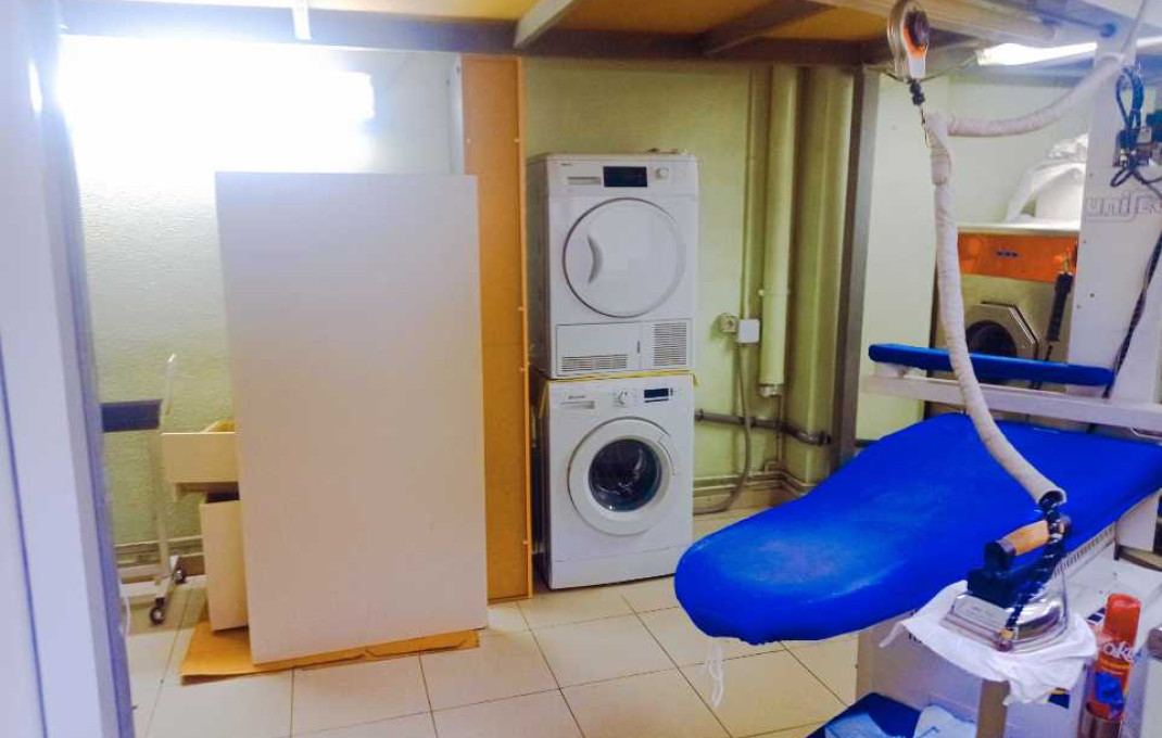 Venta - Tiendas -
Sabadell