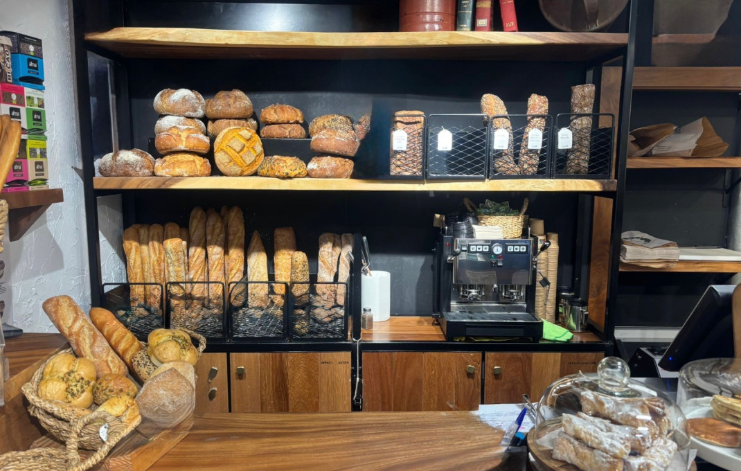 Traspaso - Obradores y/o Panaderias -
Barcelona - Gràcia