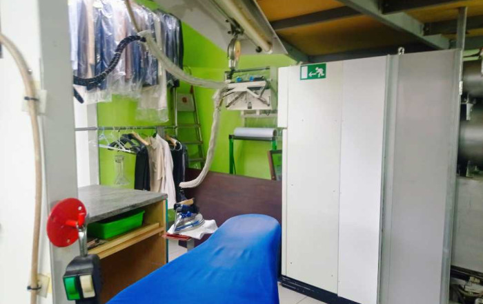 Venta - Tiendas -
Sabadell