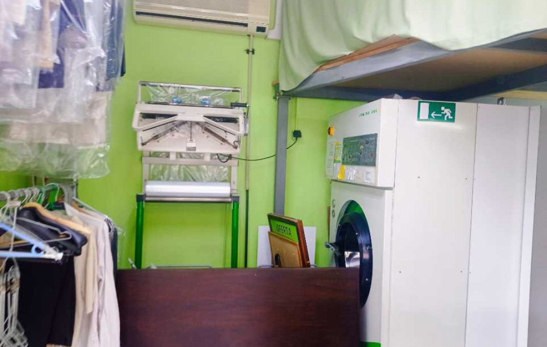 Venta - Tiendas -
Sabadell