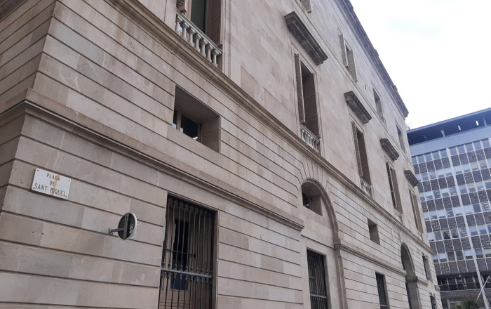 Traspaso - Tiendas -
Barcelona - Ciutat Vella