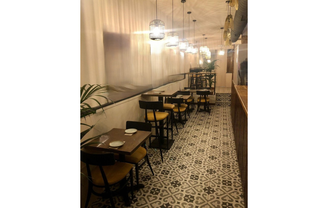 Traspaso - Restaurante -
Barcelona - Gràcia