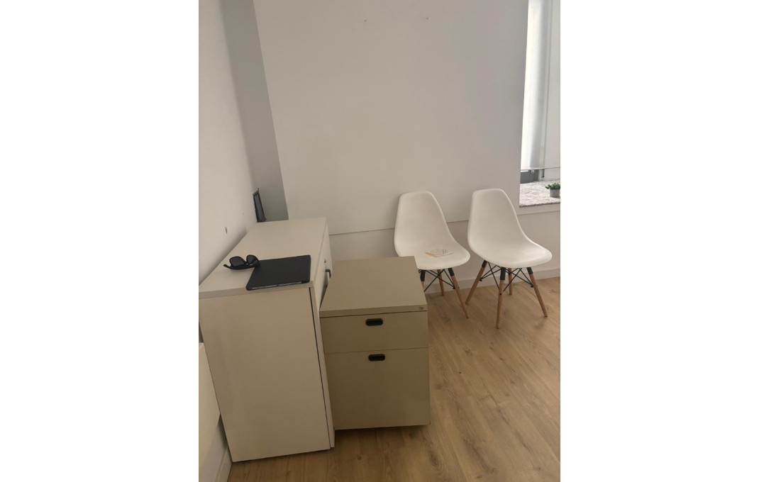 Alquiler - Oficinas -
Sabadell