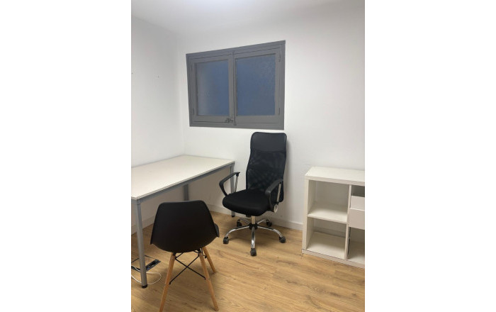 Alquiler - Oficinas -
Sabadell