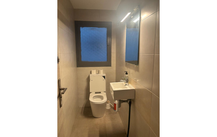 Alquiler - Oficinas -
Sabadell