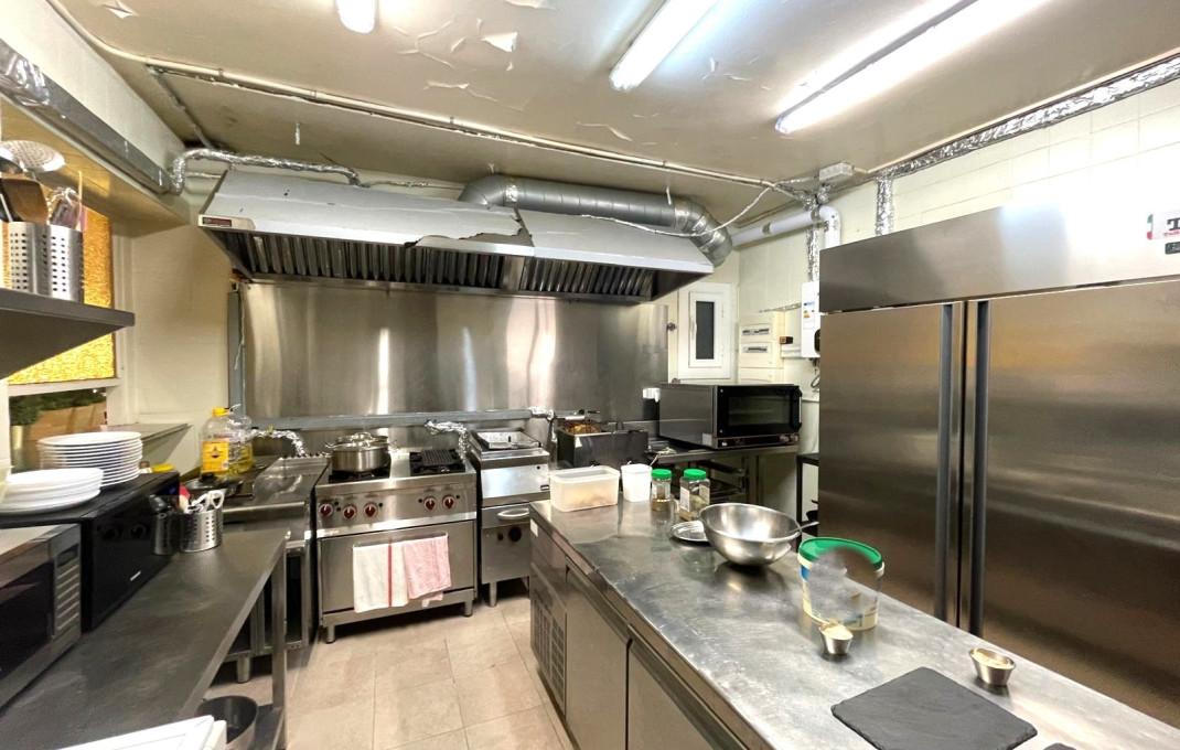 Traspaso - Bar Restaurante -
Barcelona - Guinardo