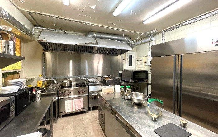 Traspaso - Bar Restaurante -
Barcelona - Guinardo