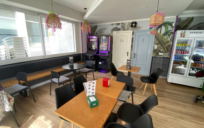 Traspaso - Bar-Cafeteria -
Lloret de Mar