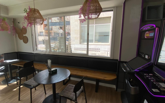 Traspaso - Bar-Cafeteria -
Lloret de Mar