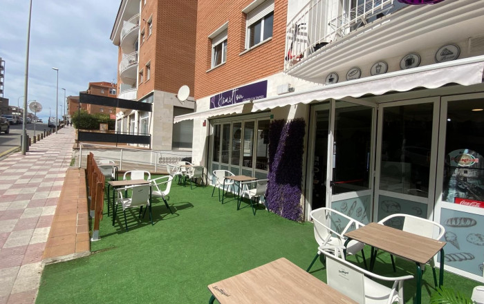 Traspaso - Bar-Cafeteria -
Lloret de Mar