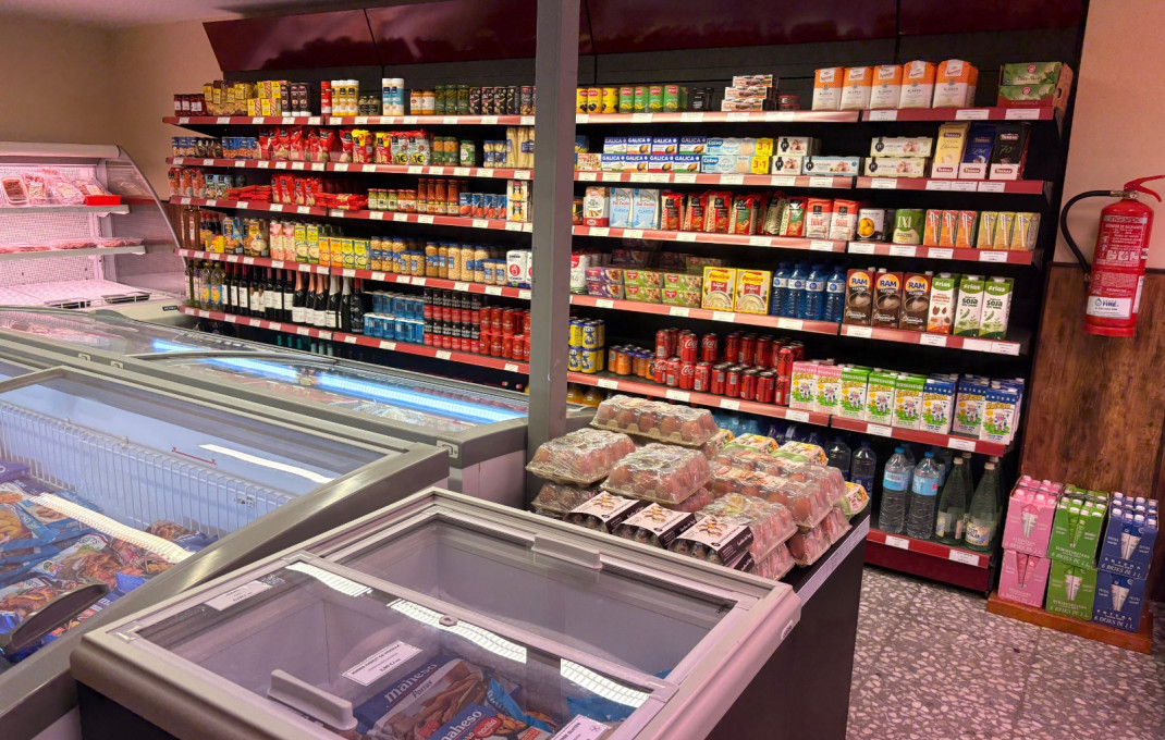 Traspaso - Tienda Alimentacion  -
Sant Andreu de la Barca