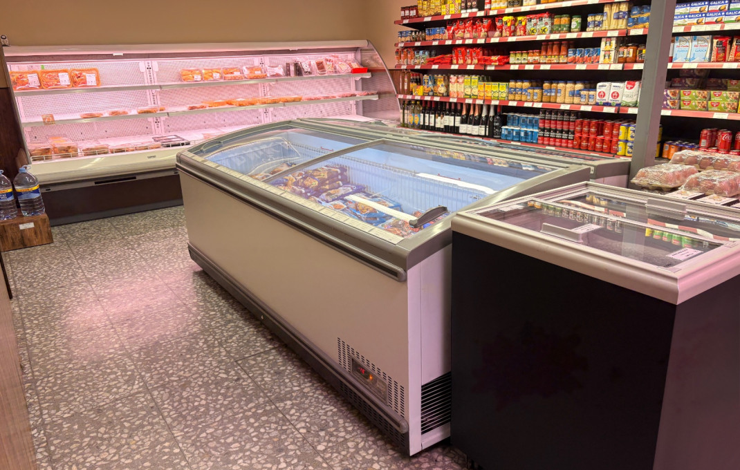 Traspaso - Tienda Alimentacion  -
Sant Andreu de la Barca