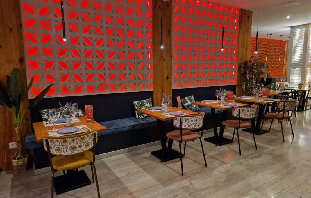 Traspaso - Restaurante -
Girona