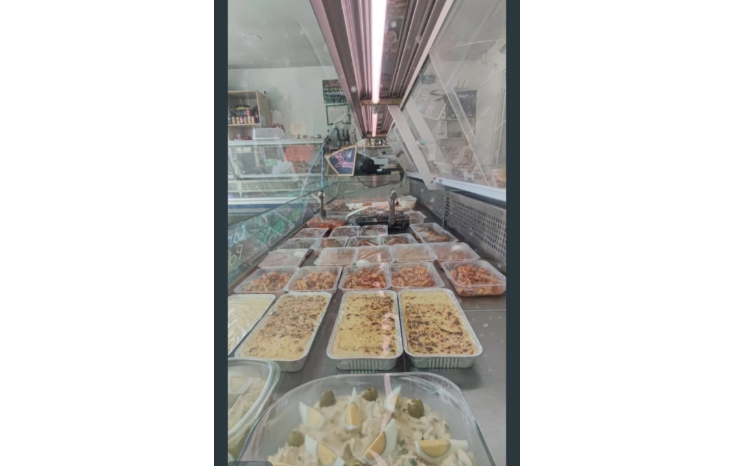 Traspaso - Rostisseria -
Santa Eul&agrave;lia de Ron&ccedil;ana