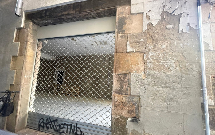 Venta - Local comercial -
Barcelona - Borne-centro