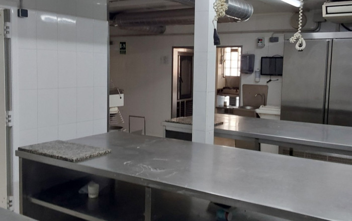 Venta - Obradores y/o Panaderias -
Lli&ccedil;&agrave; d'Amunt
