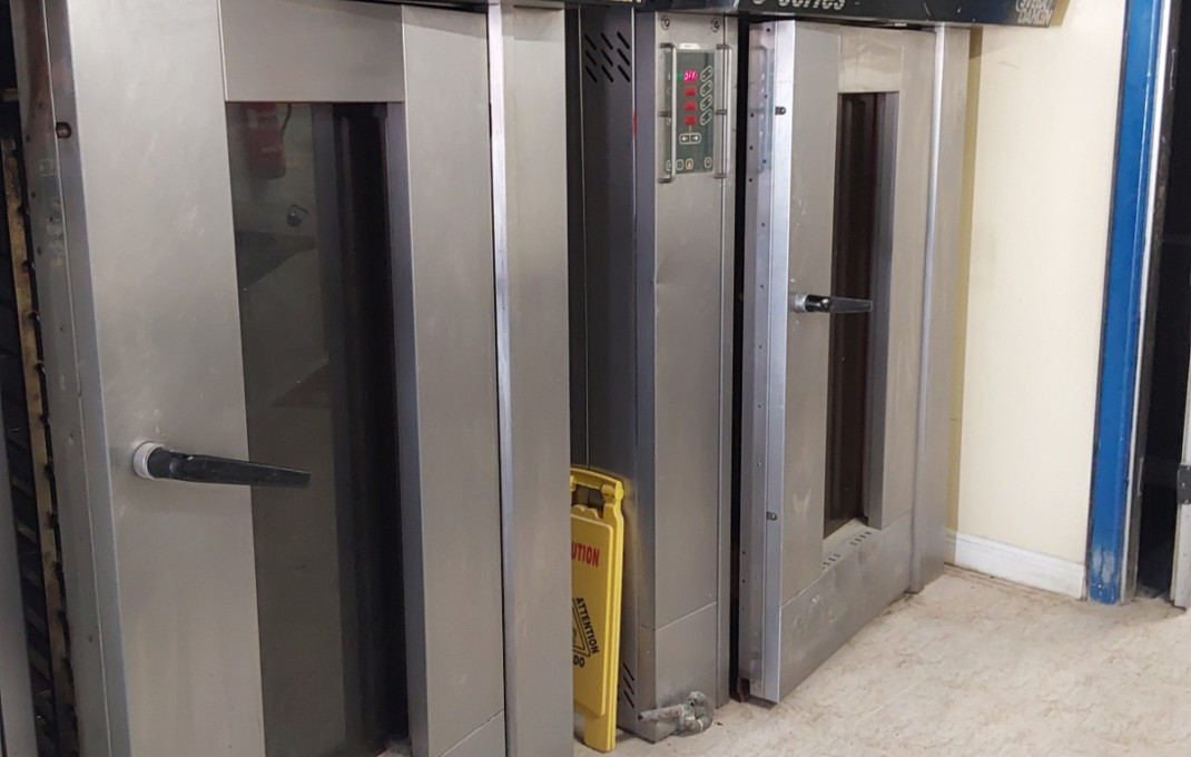 Alquiler - Obradores y/o Panaderias -
Lli&ccedil;&agrave; d'Amunt