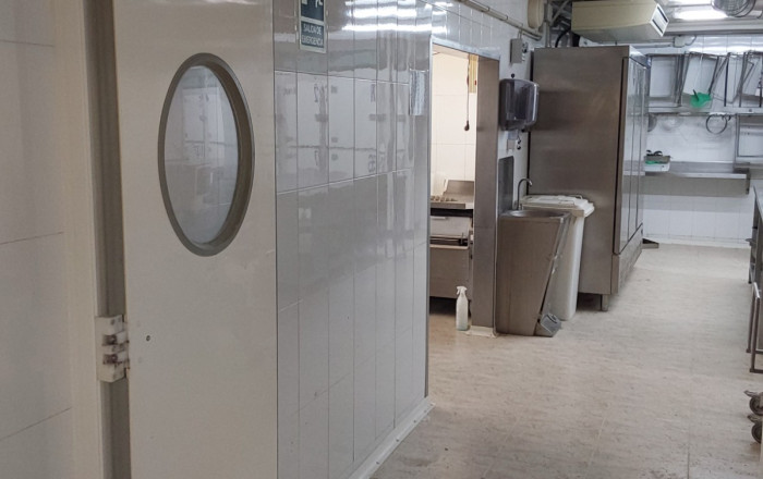 Alquiler - Obradores y/o Panaderias -
Lli&ccedil;&agrave; d'Amunt