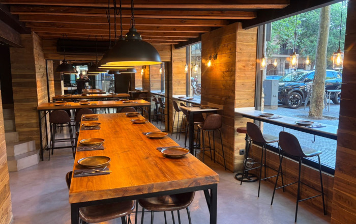 Traspaso - Bar Restaurante -
Barcelona - Eixample Derecho