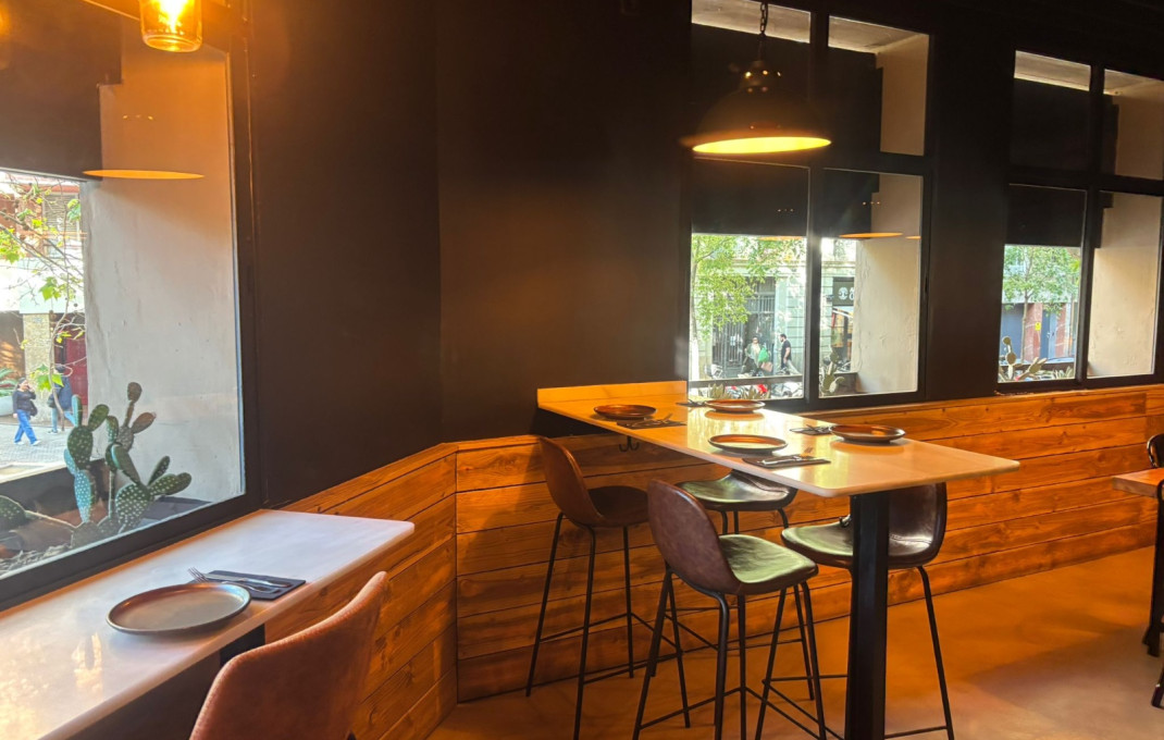 Traspaso - Bar Restaurante -
Barcelona - Eixample Derecho