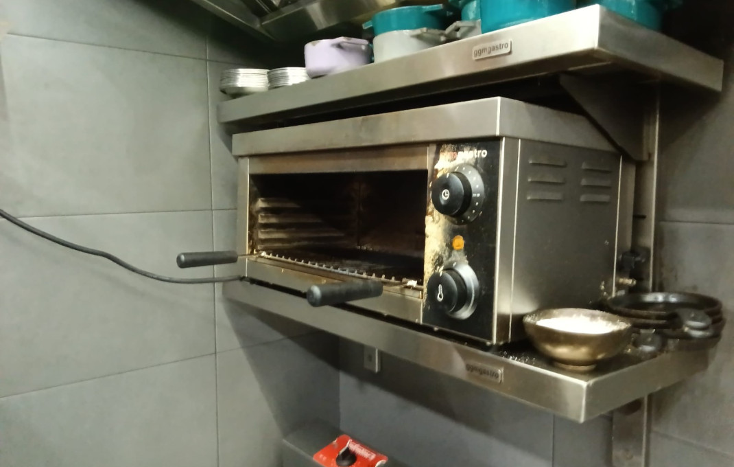 Traspaso - Bar Restaurante -
Barcelona - Eixample