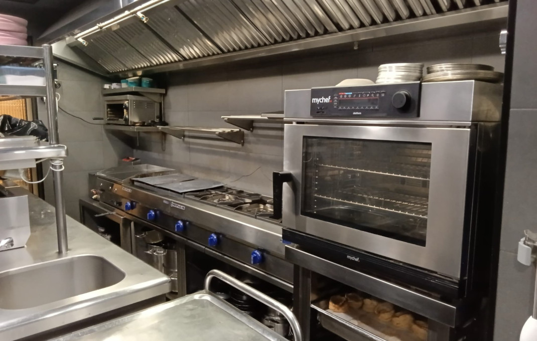 Traspaso - Bar Restaurante -
Barcelona - Eixample