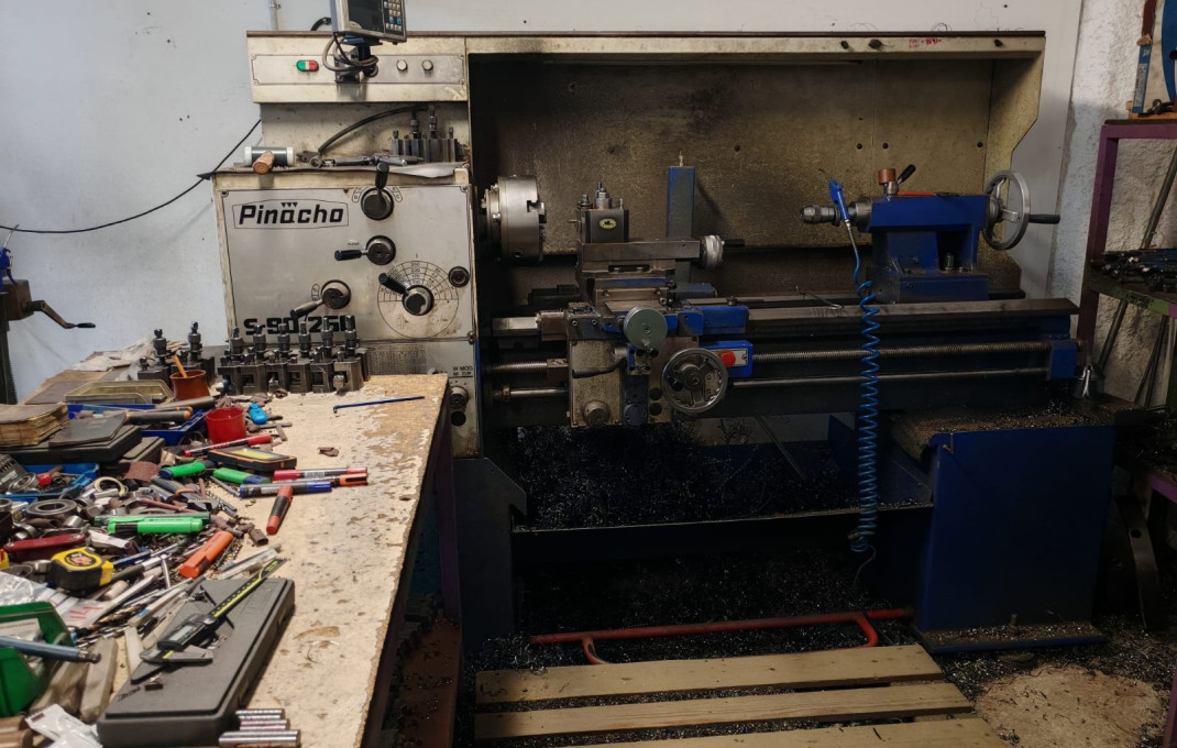 Traspaso - Naves y solares -
Granollers