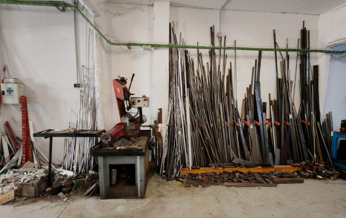 Traspaso - Naves y solares -
Granollers