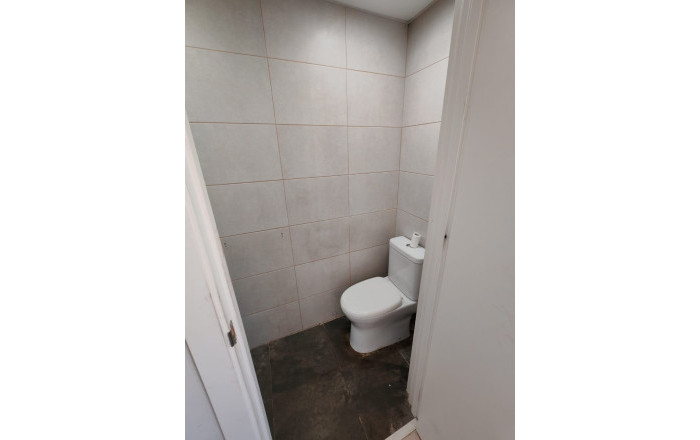 Traspaso - Naves y solares -
Granollers