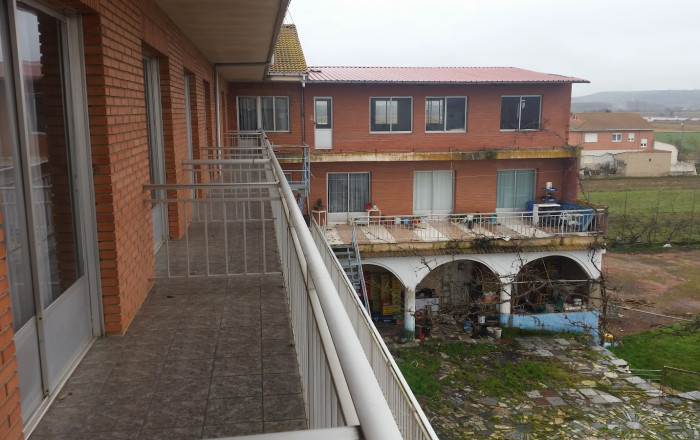 Sale - Hotel 1 * -
León