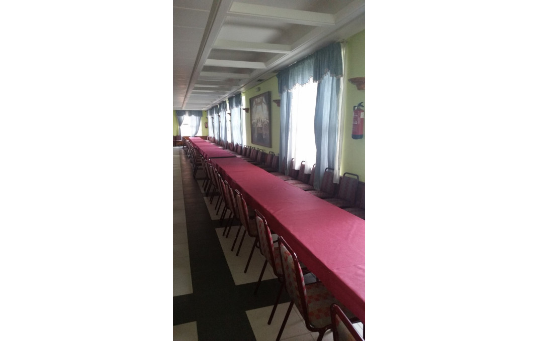 Sale - Hotel 1 * -
León