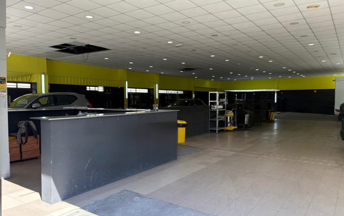 Transfert - atelier mécanique -
Vilafranca del Pened&egrave;s