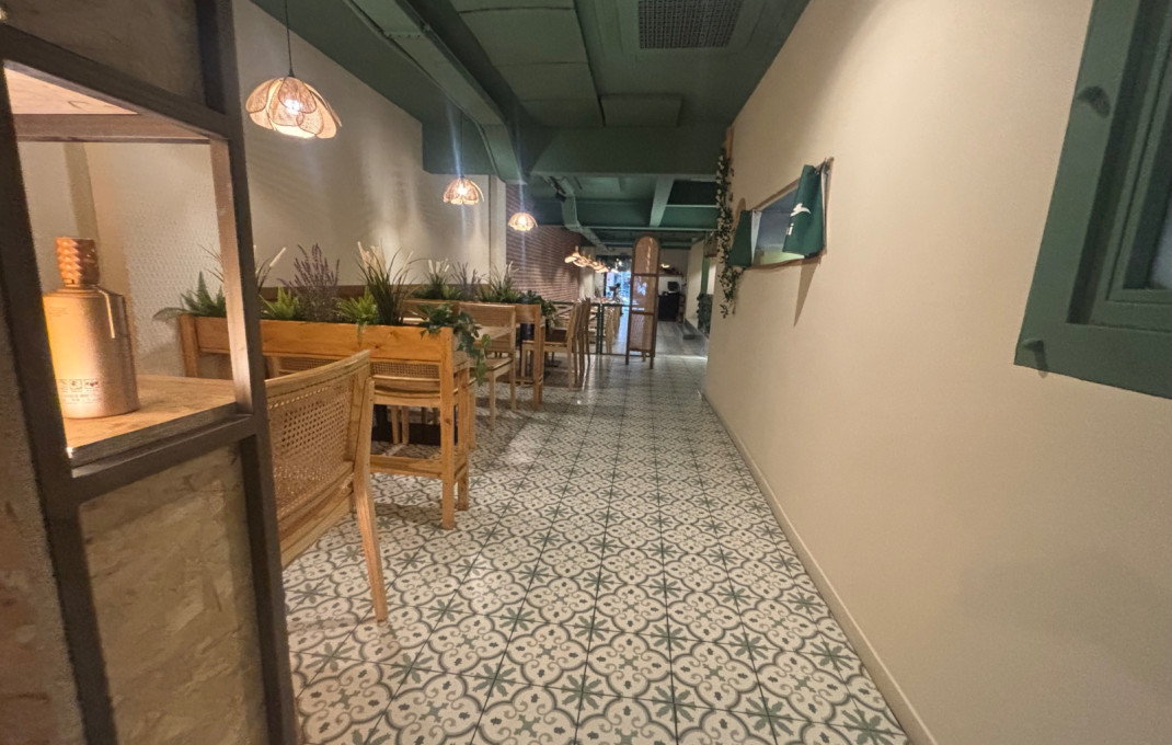 Transfert - Bar Restaurante -
Barcelona - Sarriá - Francesc Macia