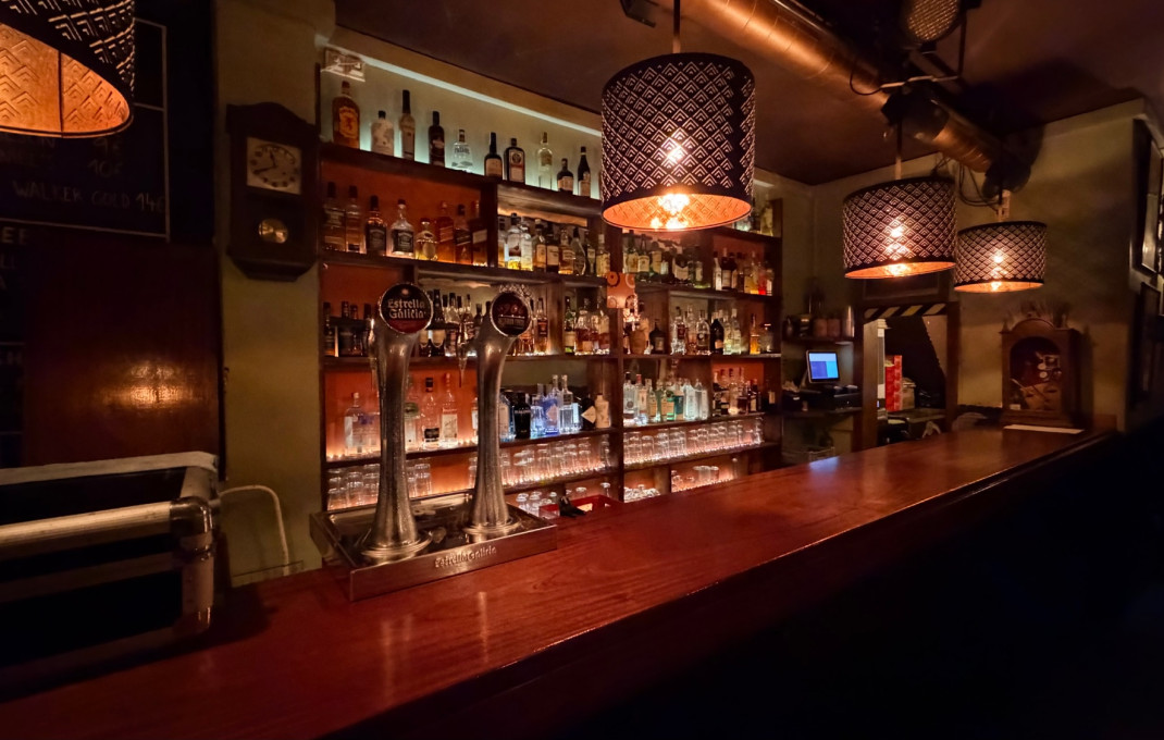 Transfer - Bar Copas Musical -
Barcelona - Gràcia