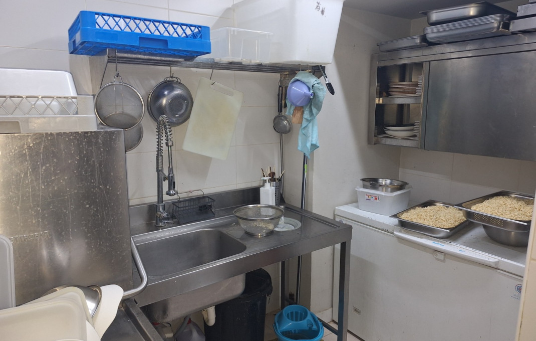 Transfert - Restaurant -
Barcelona - Sant Martí